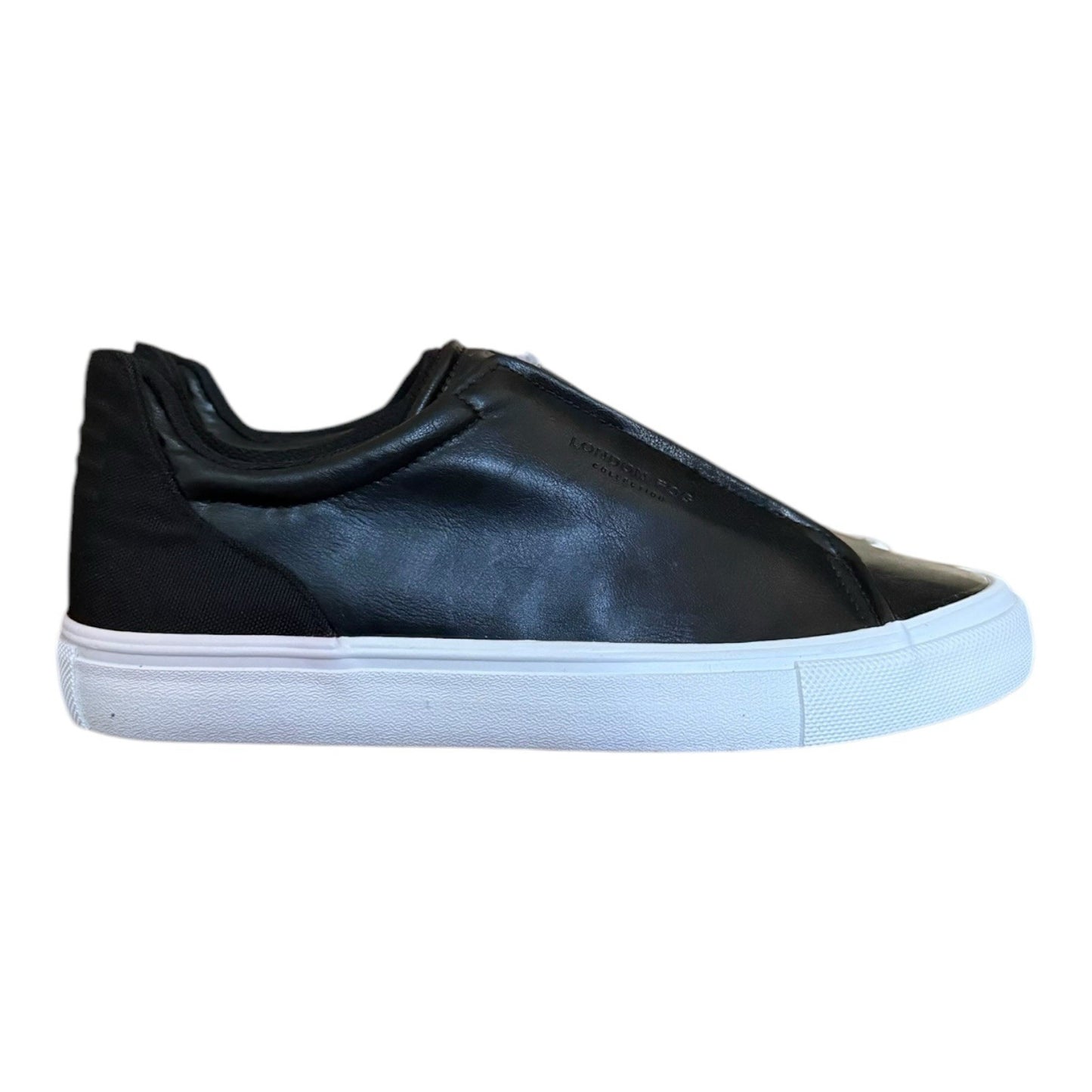 London Fog Low Top Black Sneakers