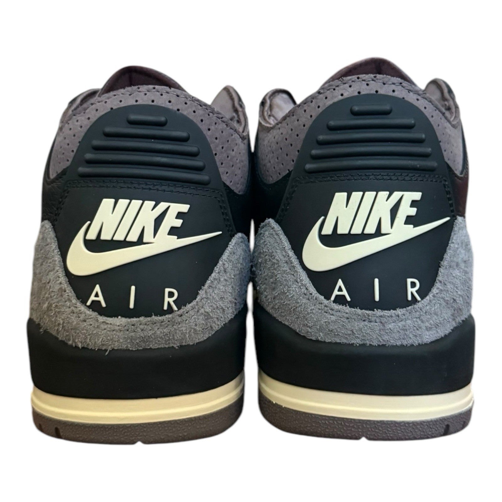 Size 9.5 - A Ma Maniére x Air Jordan 3 Retro While You Were Sleeping W