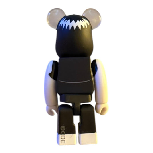 BEARBRICK MEDICOM SERIES 45 HORROR EMILY THE STRANGE  100%  2022
